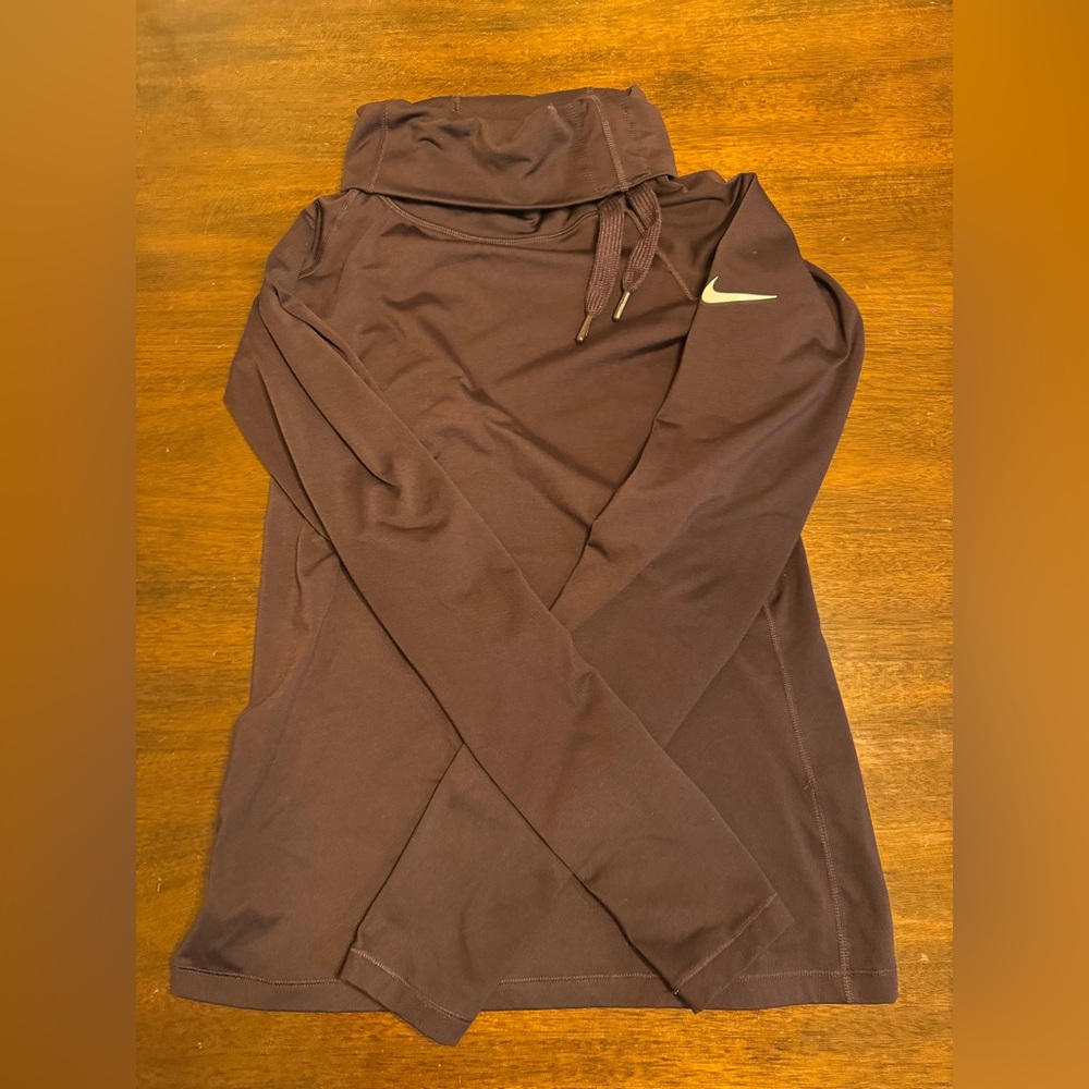 Women’s Dri-fit NIKE Long Sleeve Activewear